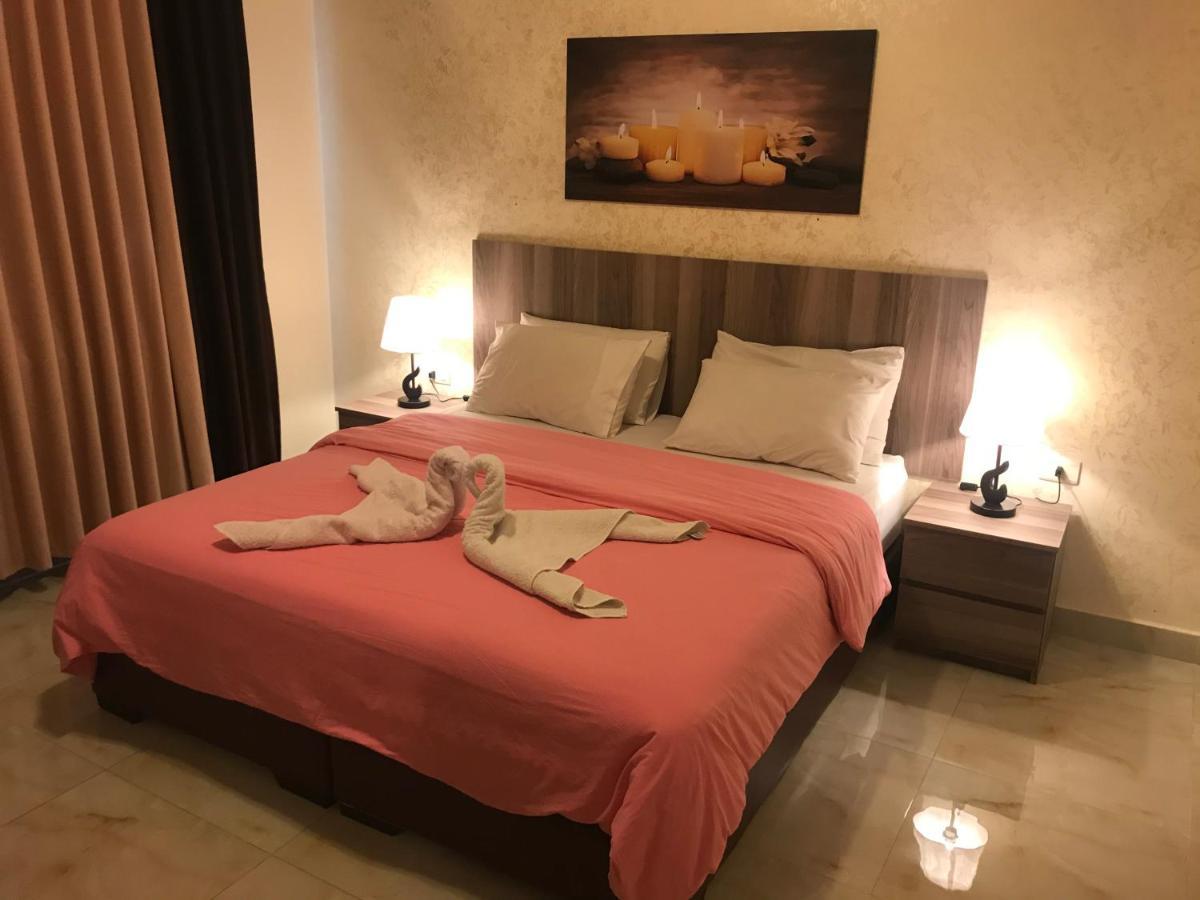 Suzan Hotel Apartments Аман Екстериор снимка