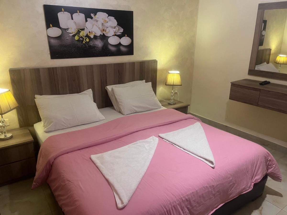 Suzan Hotel Apartments Аман Екстериор снимка